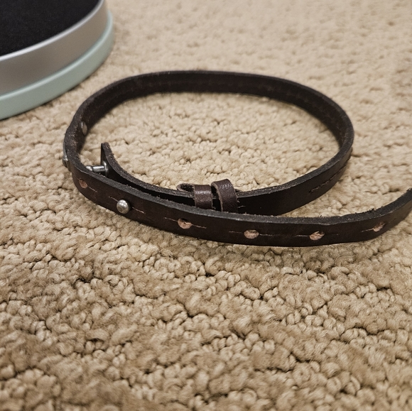 Fossil Brown Double-Wrap Leather Bracelet - Picture 5 of 10